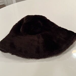 Henri Bendel fuzzy brown hat